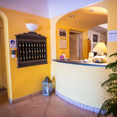 Hotel Miranda-3