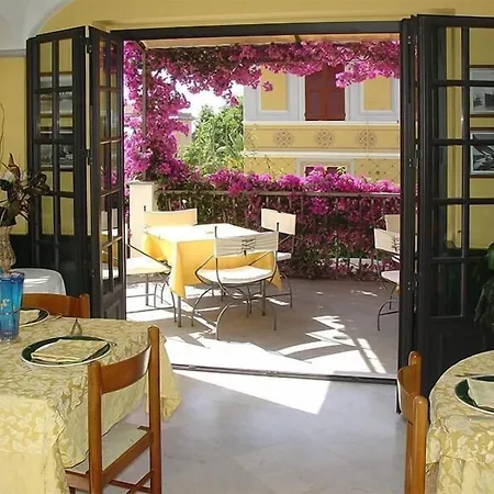 Hotel Miranda-2